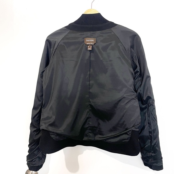 Danier Black Jersey Knit Blazer Sz S - Picture 7 of 15